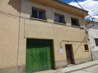 Casa en C/ La Fuente, Binaced (Huesca)