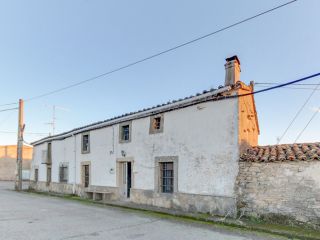 Casa en Villar de Peralonso