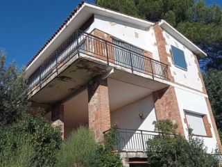 Vivienda aislada en C/ Vinyes - Castellar del Vallès - Barcelona