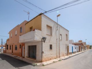 Casa en C/ Escorial, Los Nietos (Murcia)