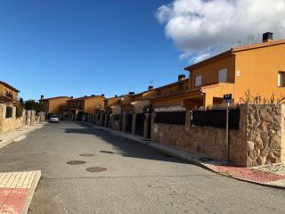 Vivienda en venta en c. cabeza de la parra, 11, Tiemblo, El, Ávila